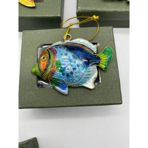 Vintage Cloisonne Enameled Tropical Fish Christmas Ornament Sealife  set of 3 - Picture 9 of 9